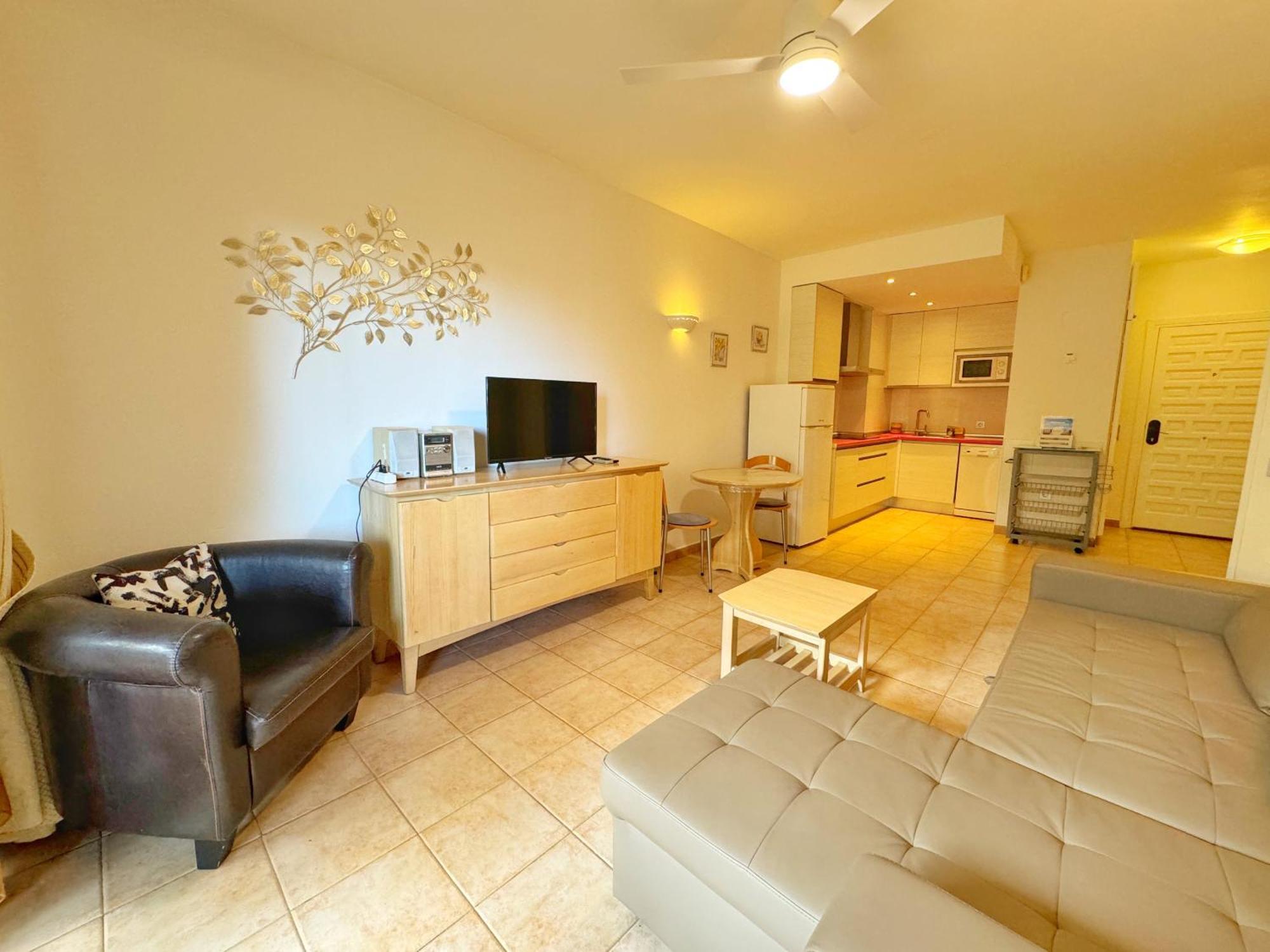 797 Holiday Rentals- Precioso Piso Con Vistas Al Jardin En Benalbeach Бенальмадена Екстер'єр фото